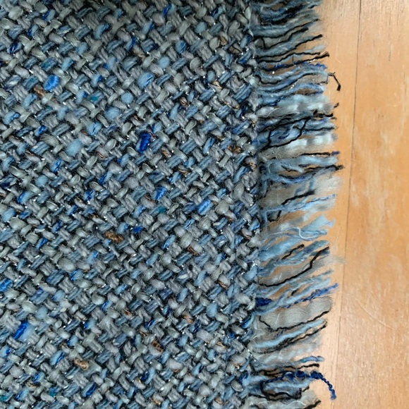 Vintage BCBG Ice Blue Skirt NWT - Picture 6 of 7